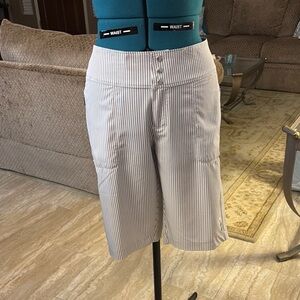 🔥 Closet Clear Out 🔥. Jofit Women's Striped Bermuda Shorts